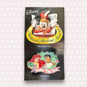 Disney Magical Musical Moments- Under The Sea Ariel & Prince Eric *Plays Music*